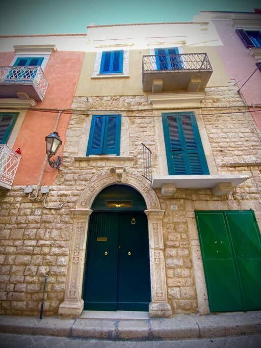 Apartamento Emozioni Dal Porto Trani Exterior foto